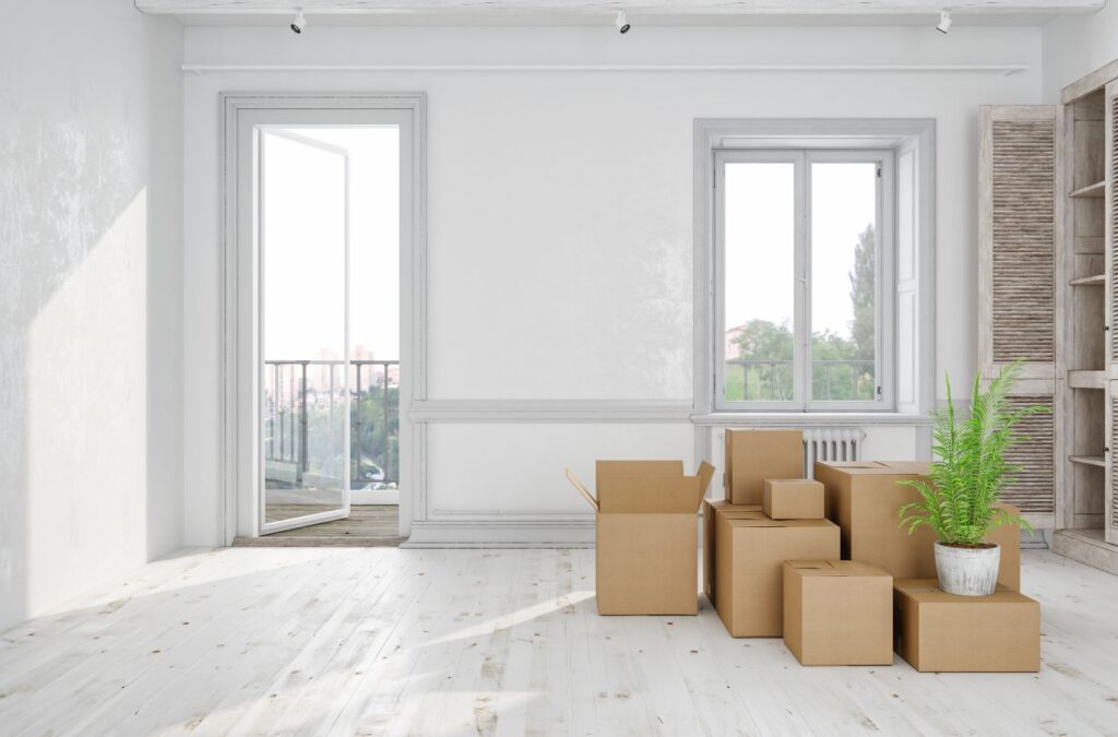 A Honeycomb Home Cleaning team member providing expert move out cleaning services in Granada Hills, CA, ensuring a spotless and welcoming property for new tenants.